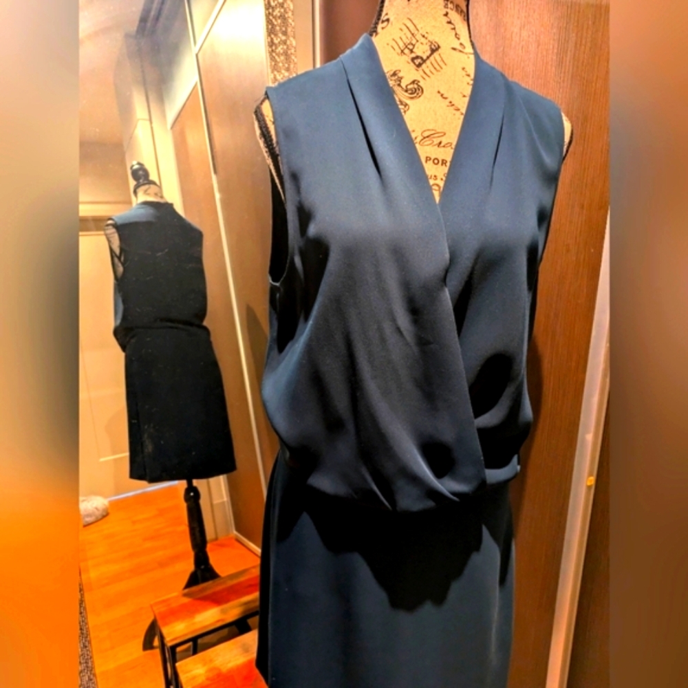 Babaton Phoenix Dress (sage green)